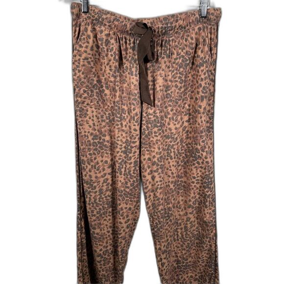 Aerie Leopard Print Flannel Pajama Pant Size Medium Long Casual Comfy Cozy Chic - Picture 13 of 16